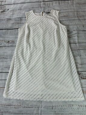 Ronni Nicole Dress Size 18W White Eyelet  Sleeveless Lined